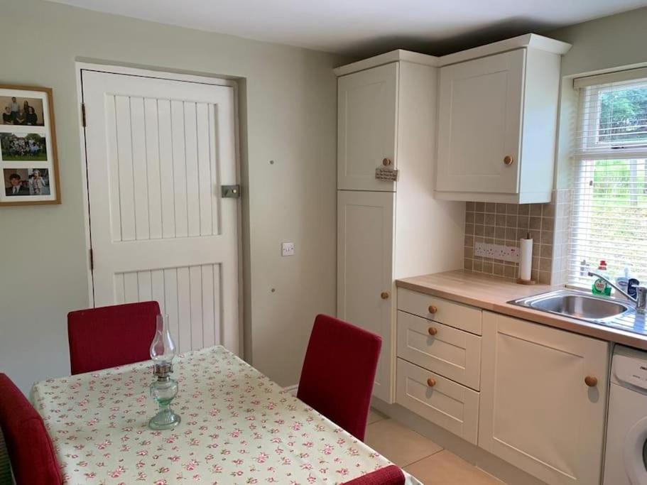 Butler'S Cottage, Letterkenny Ngoại thất bức ảnh